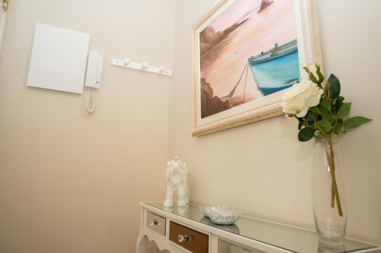 Gallimo Apartaments L'Ampolla Buitenkant foto